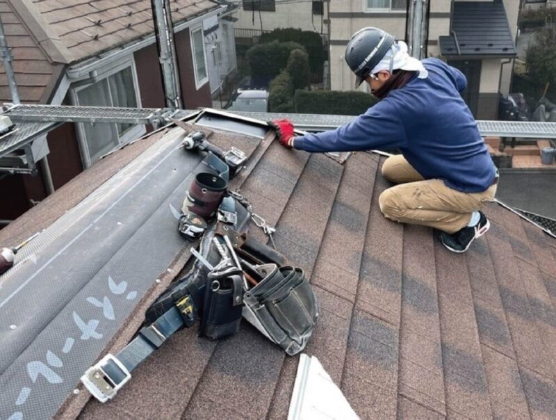 屋根カバー工法風景
